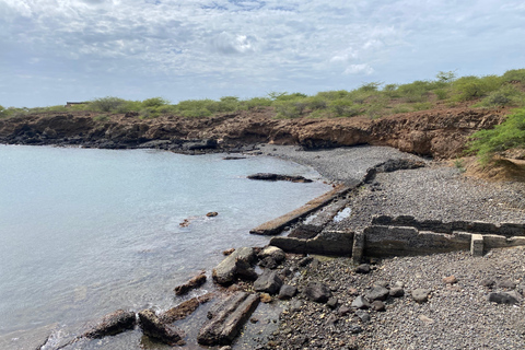 From Praia: Discover the best of Praia City and visit unique places.