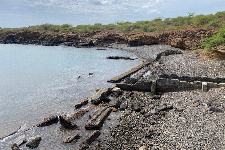 From Praia: Discover the best of Praia City and visit unique places.