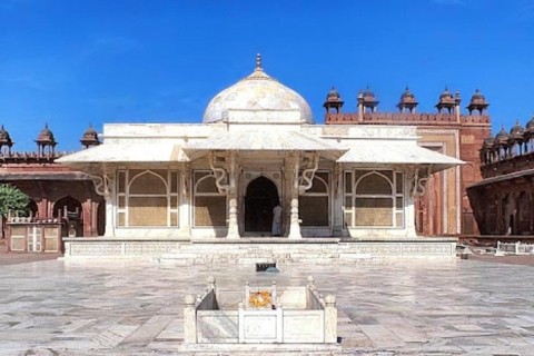 Excursión al Amanecer del Taj Mahal y Fuerte de Agra con Fatehpur SikriRecorrido sólo con servicio de Coche, Conductor y Guía turístico