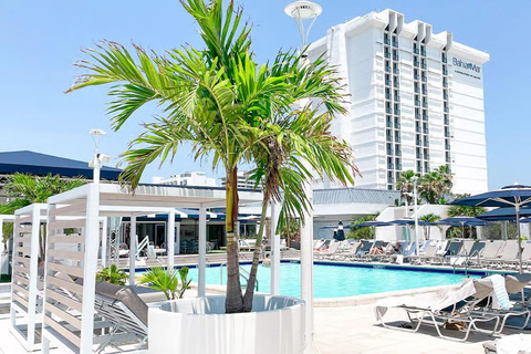 Fort Lauderdale: Bahia Mar Hotel Pool Pass with Beach Access