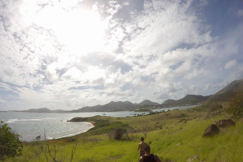 Saint Martin: Pinel Island Geführte Tour mit FährfahrtSaint Martin: Geführte Tour zur Insel Pinel mit Fährfahrt