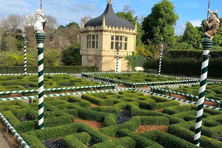 Tour del set cinematografico di Hobbiton fino al giardino di Hamilton e alle grotte di Waitomo