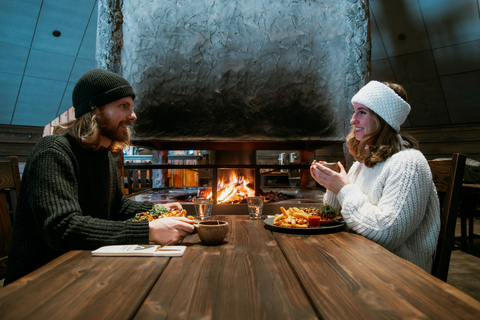 Rovaniemi: Traditionele Finse sauna &amp; diner herfstTrefpunt in Rovaniemi centrum - Korkalonkatu 26 Bushalte