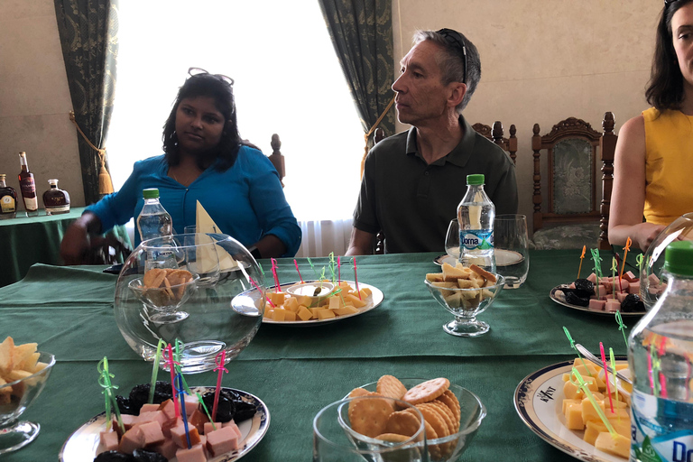 Transnistria Day Trip: Soviet Sights & Local Tastings