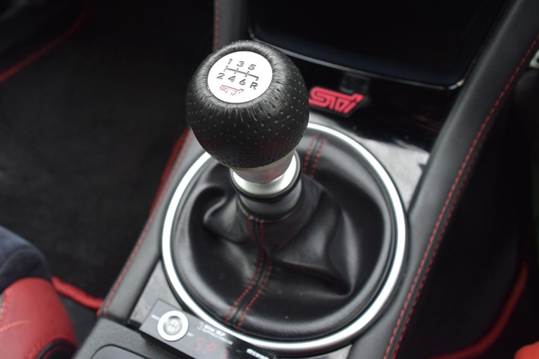 Tokyo: Daikoku PA & Shibuya Private Tour in a 500hp WRX STI