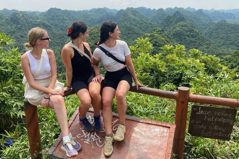 Half Day Hiking to Cat Ba National Park with a Guide