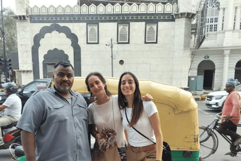 Delhi: Sloppenwijk Tour met lunch &amp; riksja-ritDelhi: Rondleiding door een sloppenwijk met lunch en riksarit