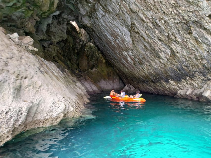 Sesimbra: Ribeiro Cavalo Beach, Caves, and Arrábida by Kayak | GetYourGuide