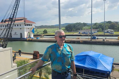 Privat mellemlanding i Panamakanalen og byrundtur