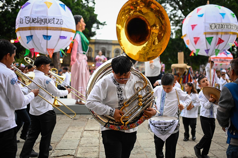 Guelaguetza Cultural All Included Guided Tour from Oaxaca
