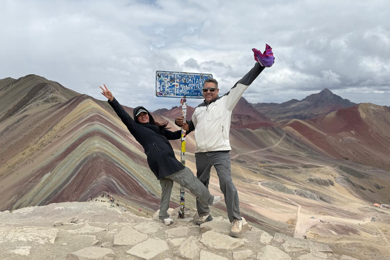 Full-Day Mountain of Colors Tour with a short 45-minute hike Full Day Mountain of Colors Tour - Short 45-Minute Hike