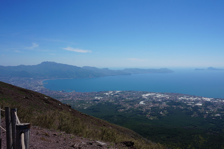 Park Narodowy Wezuwiusza: bilet wstępu i audioprzewodnikPark Narodowy Wezuwiusz: bilet wstępu i audioprzewodnik