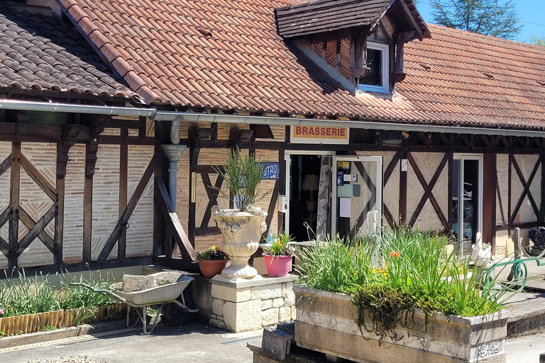 Desde Burdeos: Tour privado a Monbazillac (castillo, vino y gastronomía en Dordoña)Desde Burdeos: tour privado a Monbazillac (castillo, vino y gastronomía en Dordoña)