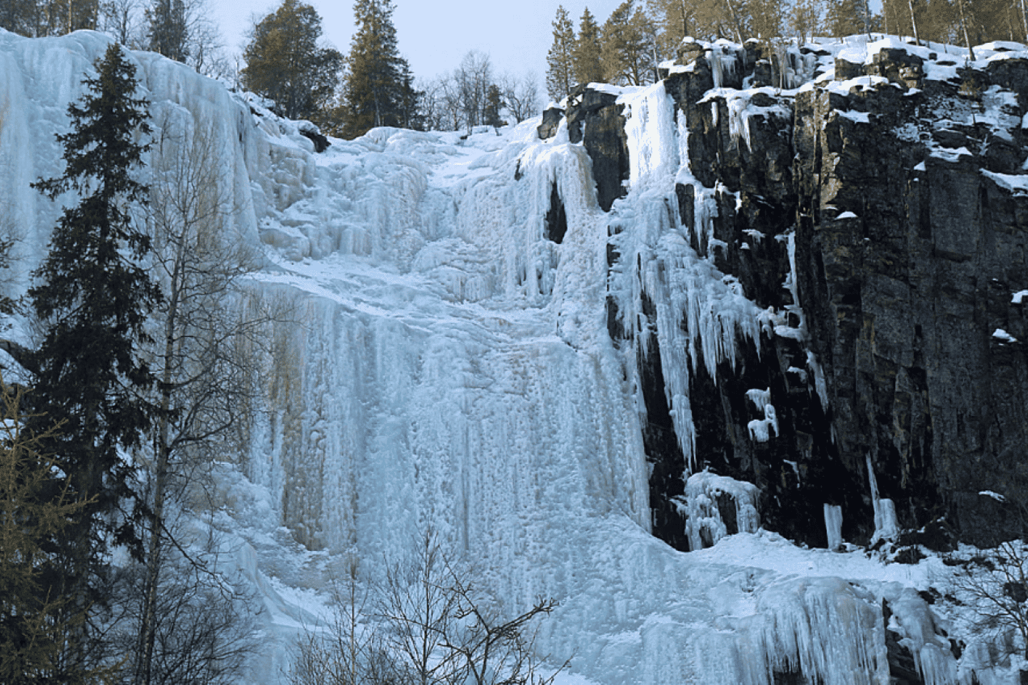 Rovaniemi: Korouoma Canyon Frozen Waterfalls Day Trip