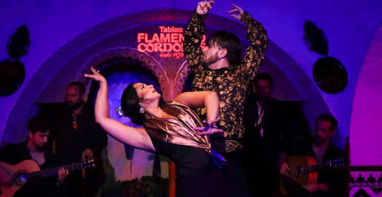 Barcelona: Tablao Flamenco Cordobes with Food/Drink Options photo 7