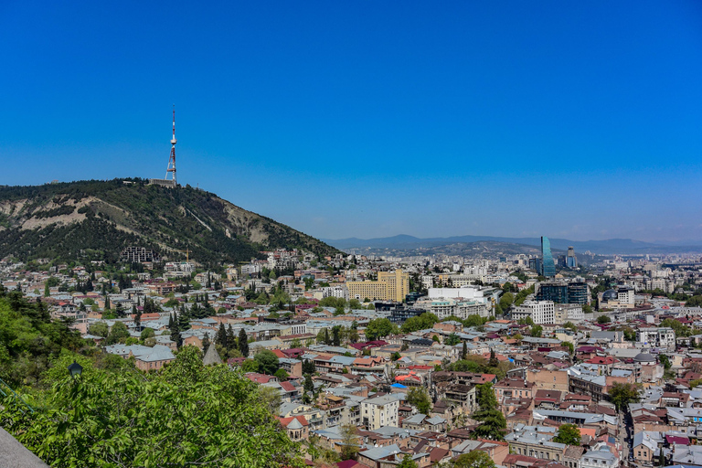 Tbilissi : circuit des 3 téléphériques avec déjeuner en optionVisite en groupe partagé ***3 HEURES***