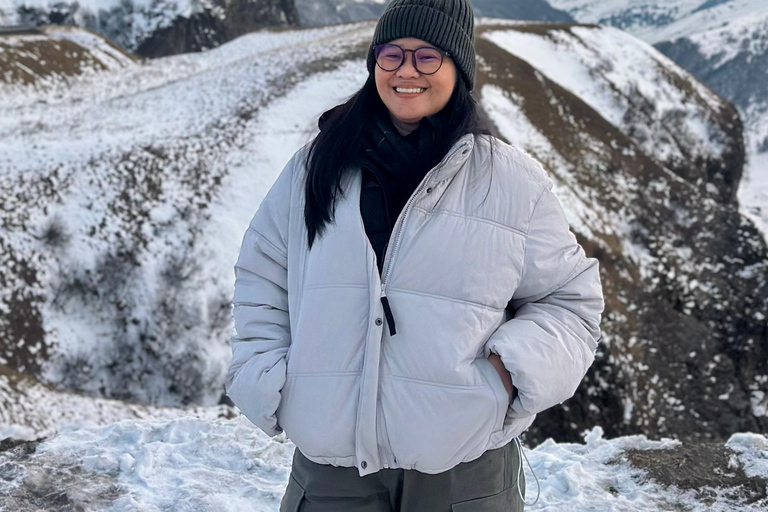 Tbilisi: Private Kazbegi tour with photographer guide