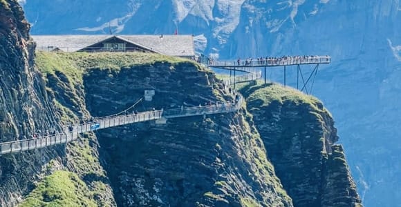 Private Full-Day tour around Central Switzerland