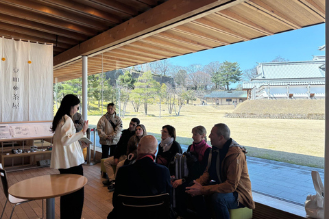 Kanazawa: Castle Interior & Kenrokuen Garden Tour