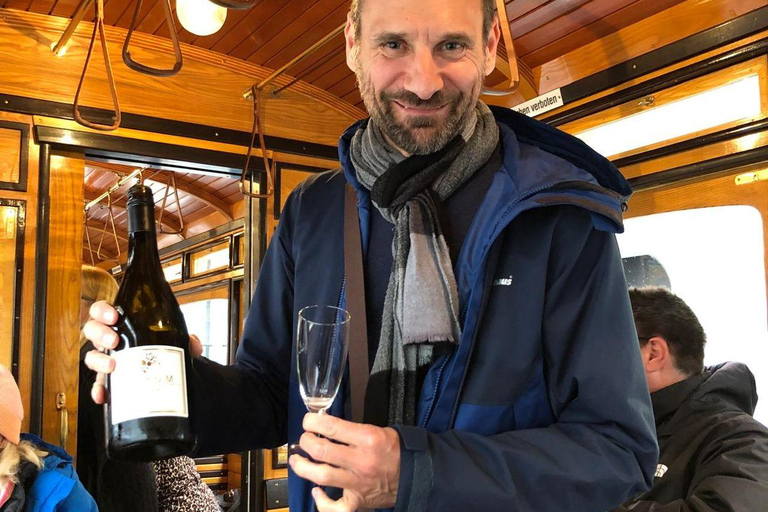 Innsbruck: Guided City Tour with Wine Tasting