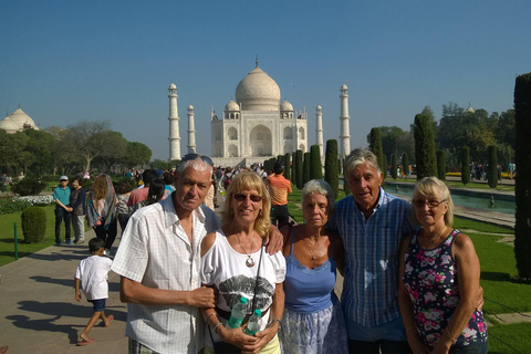 Vanuit Delhi: Agra op dezelfde dag met de snelste trein van IndiaTour vanuit Delhi: 1e klas treinbus, chauffeur &amp; gids