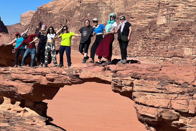 2 hour jeep tour morning or sunset Wadi Rum Desert Highlight