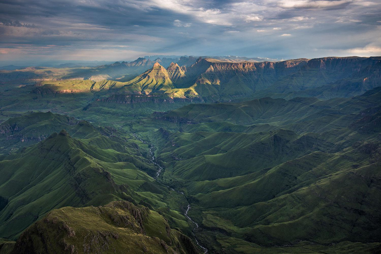 Durban: Phezulu Safari Park, Howick Falls & Mandela Capture