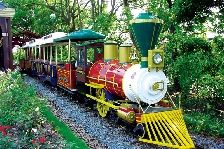 Hirakata Park: Admission Ticket with All-Access Pass