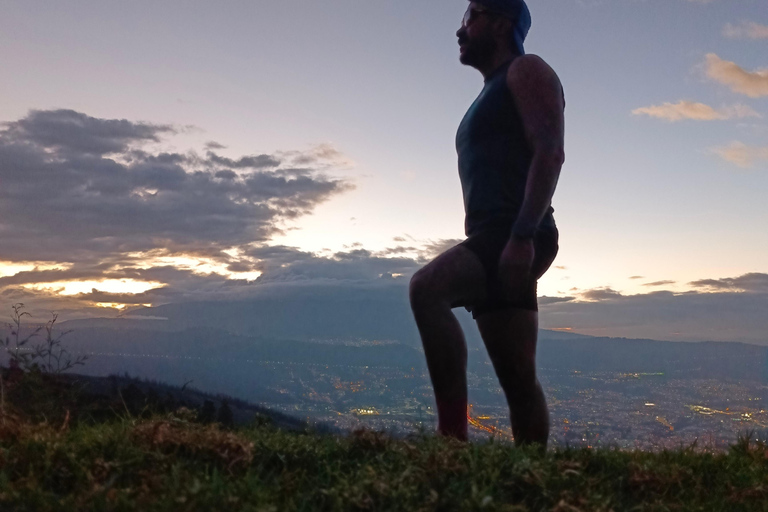 Ilalo caminata por el volcán dormido.