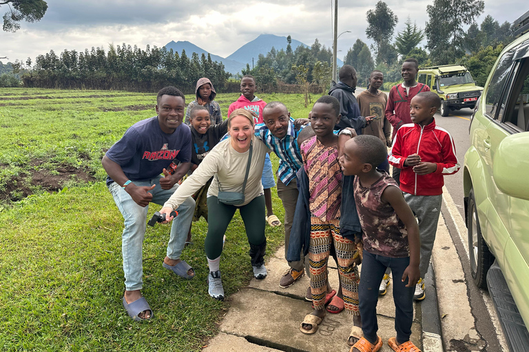 1-Day Rwanda Gorilla Trekking Volcanoes National Park