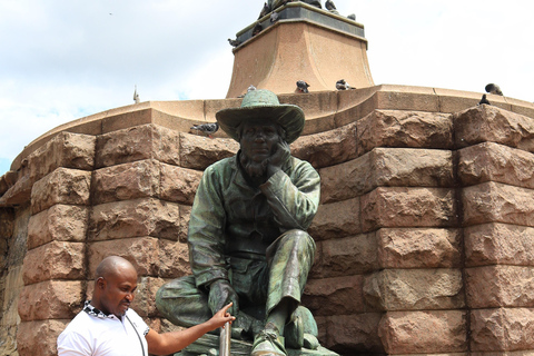 Johannesburg: Pretoria Guided Tour with Hotel Pickup