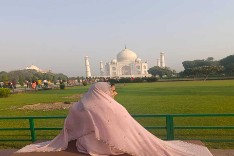 2 Days Private Taj Mahal and Agra Overnight Tour From Delhi Tour without accommodation/Hotel
