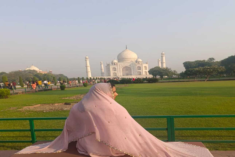 2 Days Private Taj Mahal and Agra Overnight Tour From Delhi Tour without accommodation/Hotel