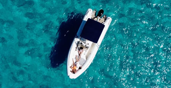 RIB-boat tour of Favignana and Levanzo with snorkeling and an aperitif