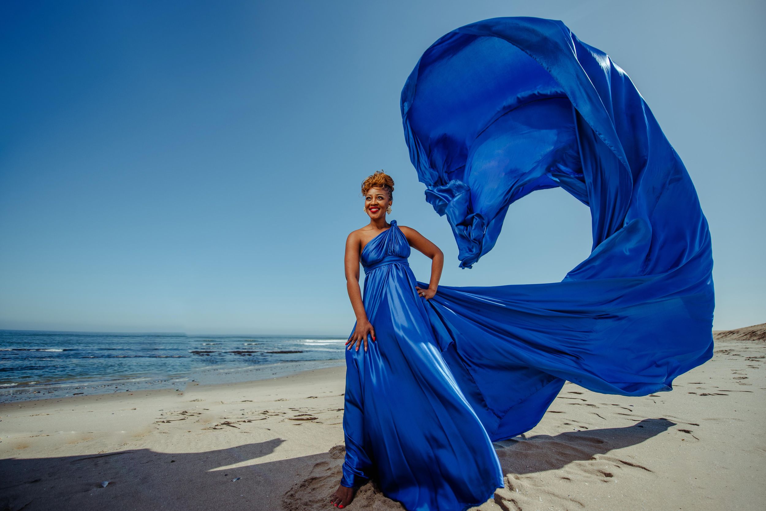 Swakopmund: Fotoshooting-Abenteuer mit fliegendem Kleid in Swakopmund