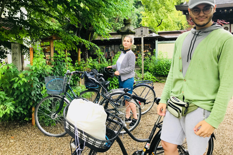 Pedala pelas jóias escondidas de Quioto e passeia por Gion