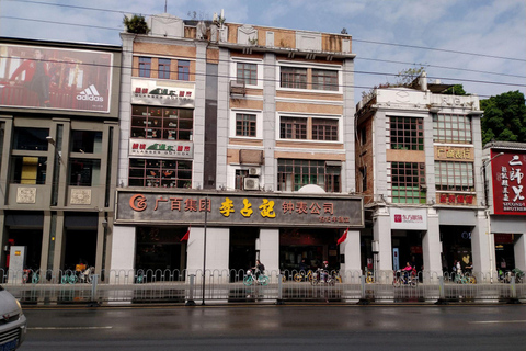 Guangzhou: Private Tour to old city and taste Canton food