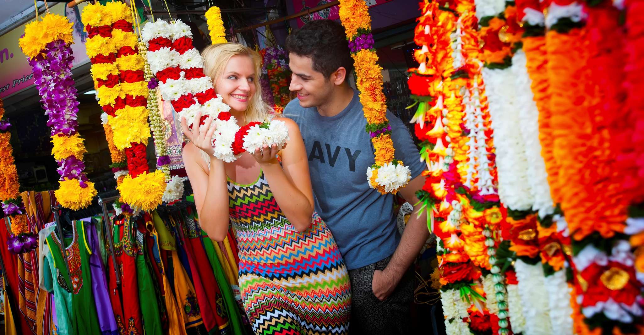 Kuala Lumpur di notte, visite turistiche, mercati e cibo - Hizvo