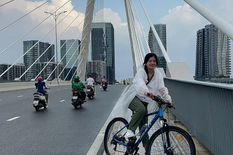 Saigon Cycling Bike Tour: Ho-Chi-Minh-Stadt Sightseeing