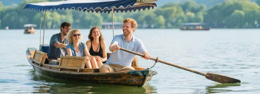 Hangzhou : temple Lingyin, lac de l'Ouest et quartier de Xiaohe