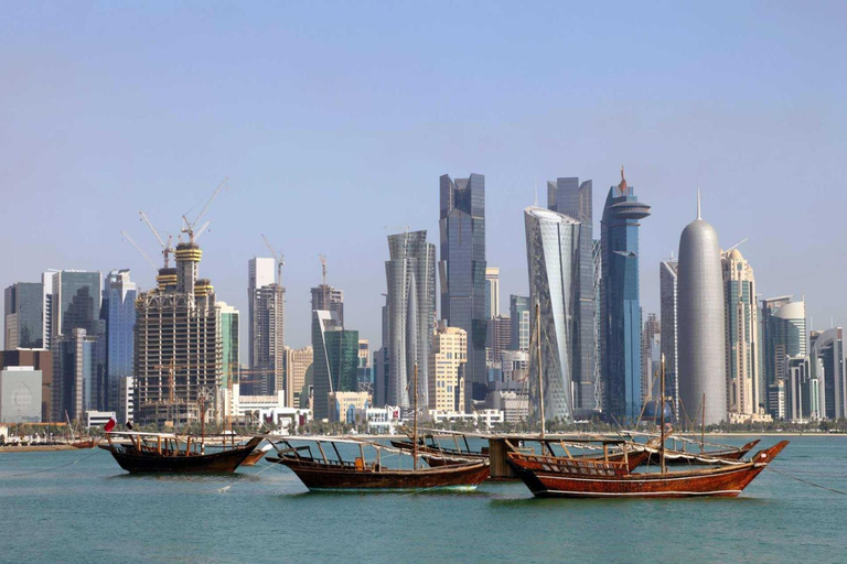 Esplorazione della città di Doha e giro tradizionale in barca con Dhow di legno