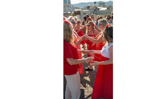 Sevilla: Rooftop Salsa Class with Bottomless Sangria