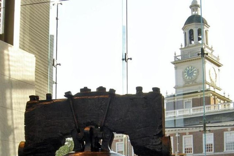 Philadelphia : Best Street Food Tour With A Local Guide Philadelphia : 3 Hours Small Group Food Tasting Walking Tour