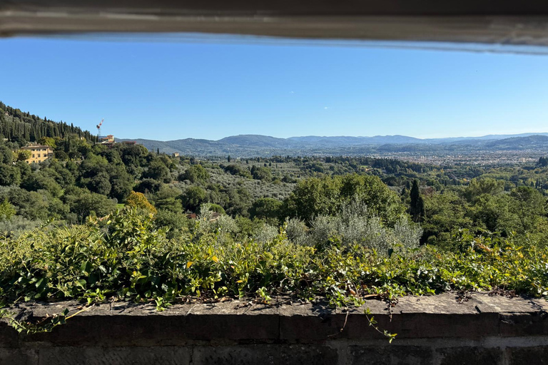 Florence: Private Golf Cart Tour to Fiesole & Roman Sites