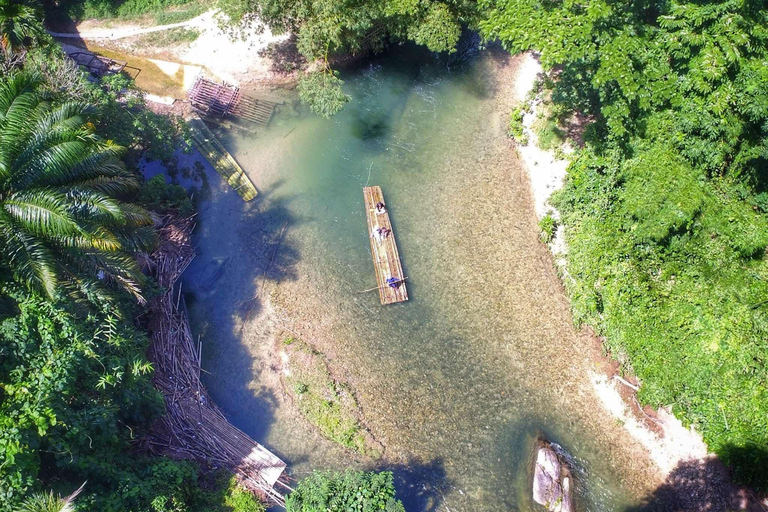 Bamboo Rafting with Avatar Sutingroup Guide.