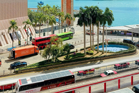 Hong Kong: In-depth Urban Exploration with Selected Lunch