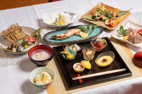Tokyo: Kiwami Course with 6 Sake Pairings, Matcha Experience