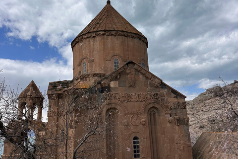 4-Day Lake Van, Kars, Ani, Doğubeyazıt and Mount Ararad Tour All-included option (pick up/drop off Istanbul hotels