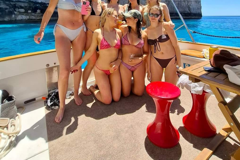 Comino in Comfort - Private Boat charter from Gozo/Cirkewwa