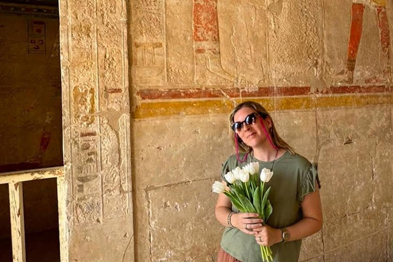 From Cairo: Luxor Solar Eclipse Tour with Flights and Lunch